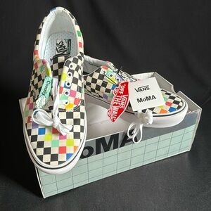 VANS MOMA Comfy Cush Sneakers